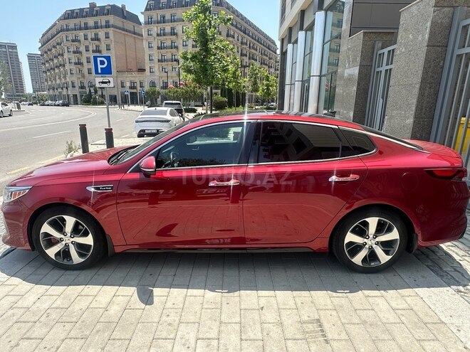 Kia Optima-4