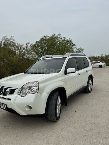 Nissan X-Trail 2013, 165,000 km - 2.5 l - Bakı