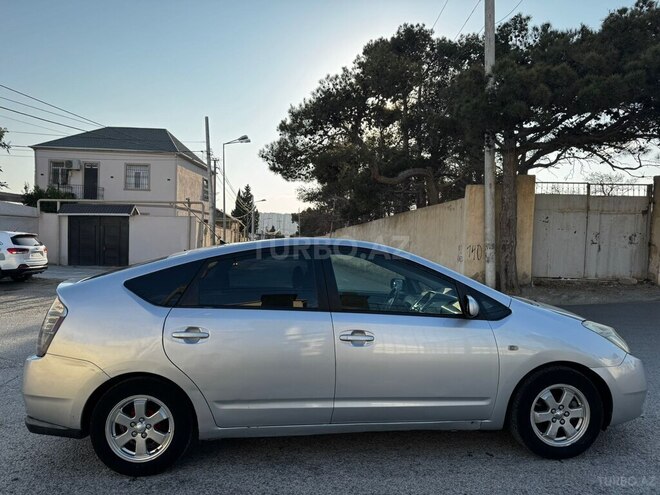 Toyota Prius 2009, 320,000 km - 1.5 l - Bakı