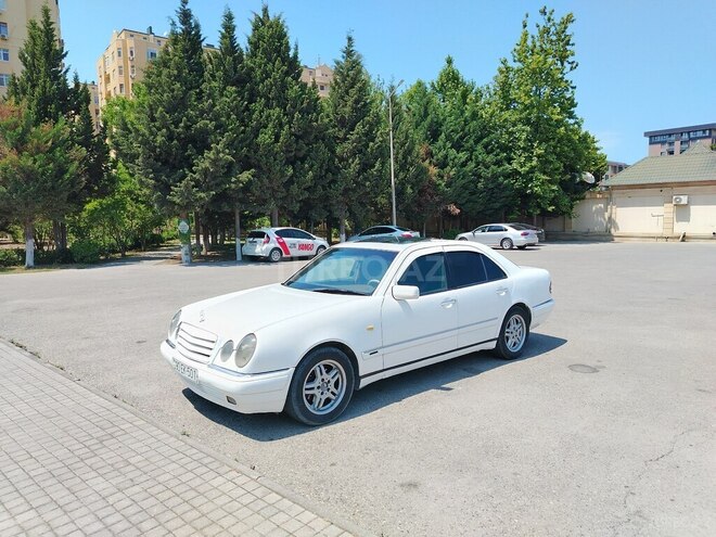 Mercedes E 220 d 1997, 779,144 km - 2.2 l - Bakı
