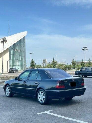 Mercedes C 230 1998, 267,000 km - 2.3 л - Sumqayıt