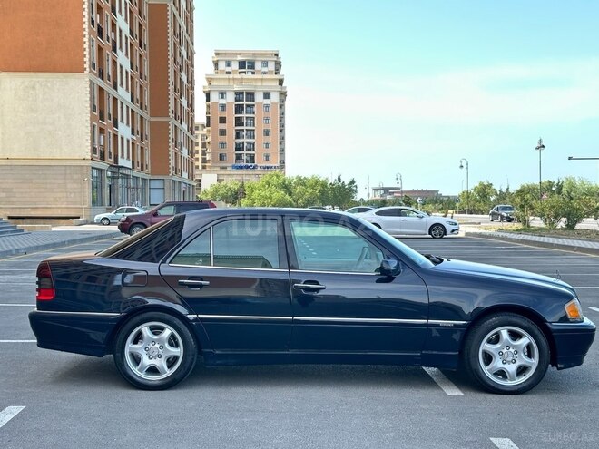Mercedes C 230 1998, 267,000 km - 2.3 л - Sumqayıt