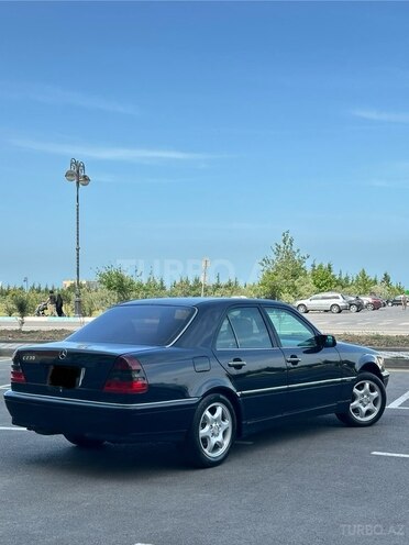 Mercedes C 230 1998, 267,000 km - 2.3 л - Sumqayıt