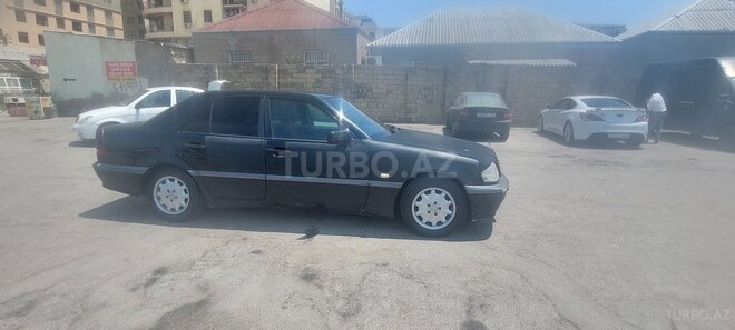 Mercedes C 180 1999, 571,646 km - 1.8 l - Bakı
