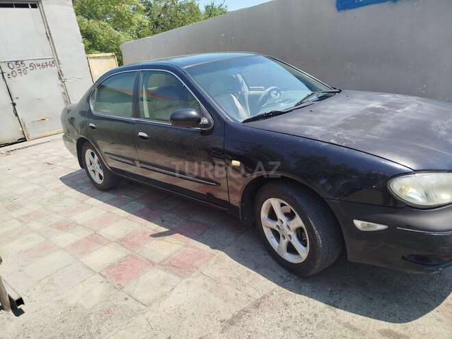 Nissan Maxima-13