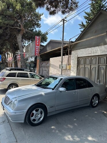 Mercedes E 270 2000, 256,332 km - 2.7 l - Bakı