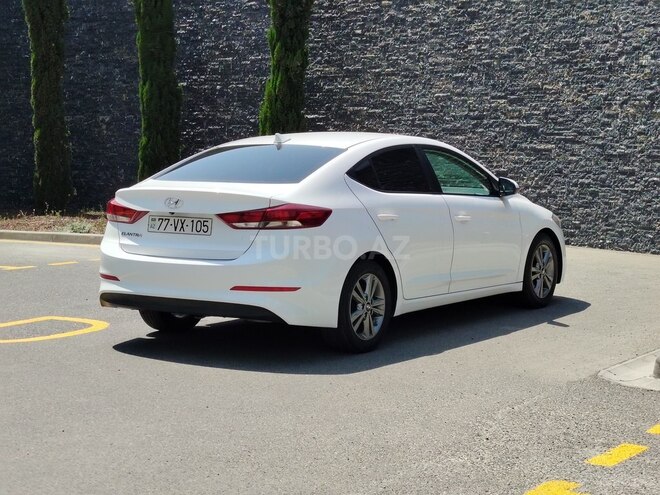 Hyundai Elantra 2017, 104,000 km - 2.0 l - Bakı
