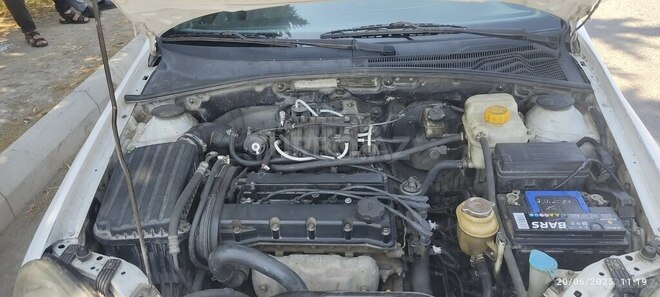 Chevrolet Lacetti-8