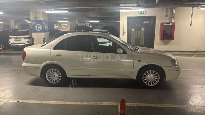 Nissan Sunny 2008, 320,123 km - 1.8 л - Bakı