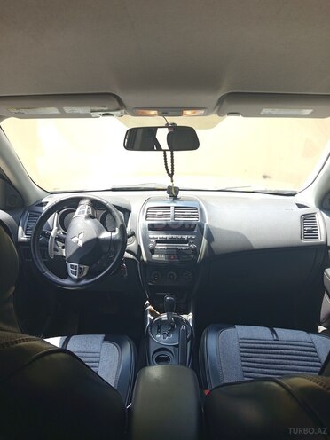 Mitsubishi ASX-16