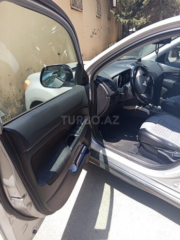 Mitsubishi ASX-13