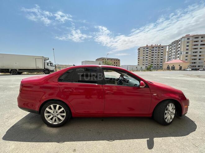 Volkswagen Jetta-5