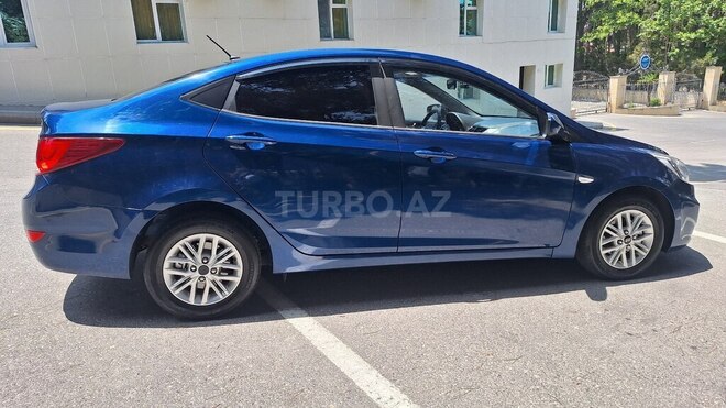 Hyundai Accent 2015, 117,200 km - 1.6 l - Bakı