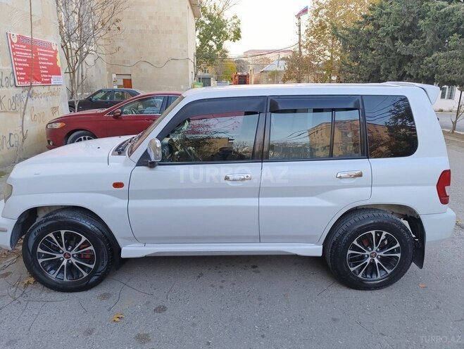Mitsubishi Pajero io 2001, 162,000 km - 2.0 l - Xırdalan