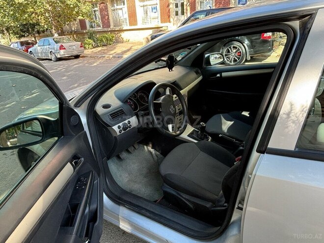 Opel Astra 2008, 270,000 km - 1.3 l - Gəncə