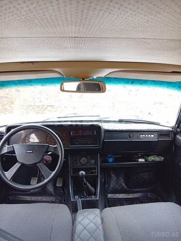 LADA (VAZ) 2107 2009, 33,512 km - 1.6 l - Samux