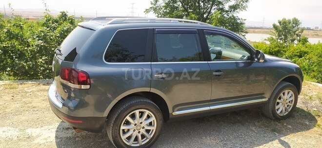 Volkswagen Touareg 2004, 263,700 km - 3.2 l - Bakı
