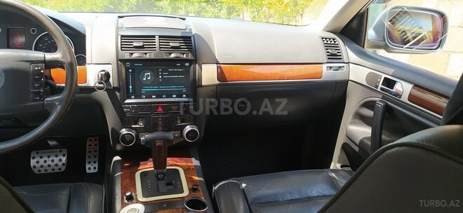 Volkswagen Touareg 2004, 263,700 km - 3.2 l - Bakı
