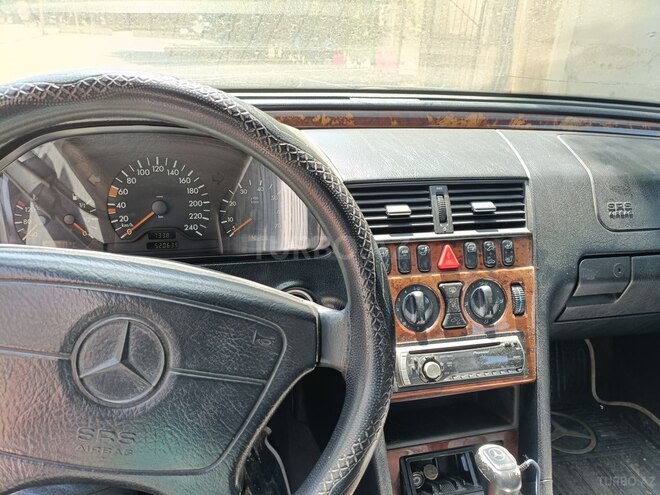 Mercedes C 200 1997, 450,000 km - 2.0 л - Bakı