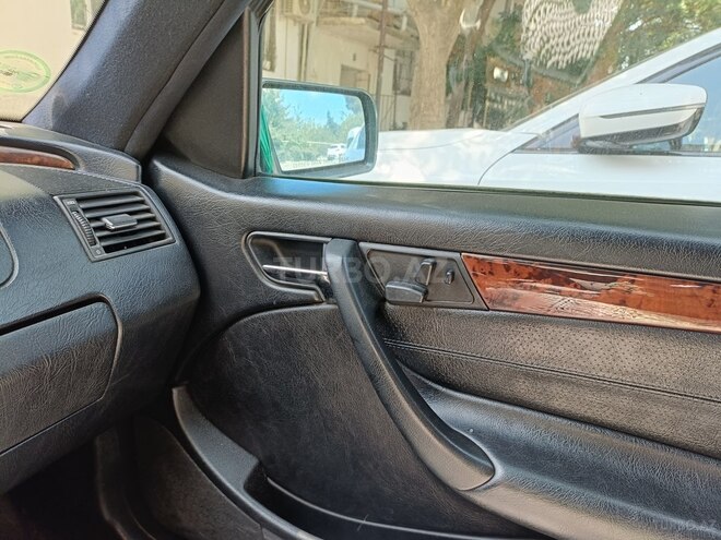 Mercedes C 200 1997, 450,000 km - 2.0 л - Bakı