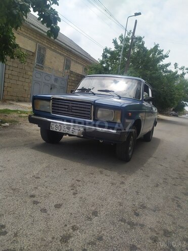 LADA (VAZ) 2107 2009, 99,388 km - 1.6 л - Salyan