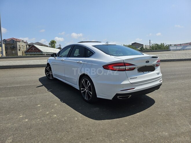 Ford Fusion (North America) 2019, 117,000 km - 2.0 l - Bakı