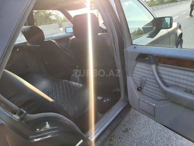 Mercedes E 230 1991, 325,612 km - 2.3 l - Sumqayıt