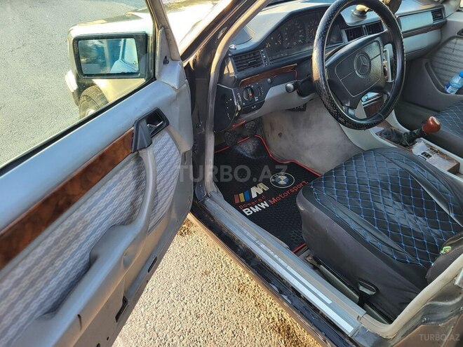 Mercedes E 230 1991, 325,612 km - 2.3 l - Sumqayıt