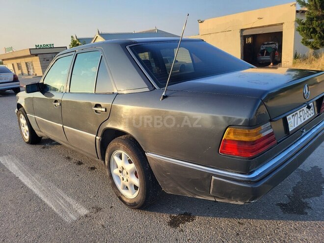 Mercedes E 230 1991, 325,612 km - 2.3 l - Sumqayıt