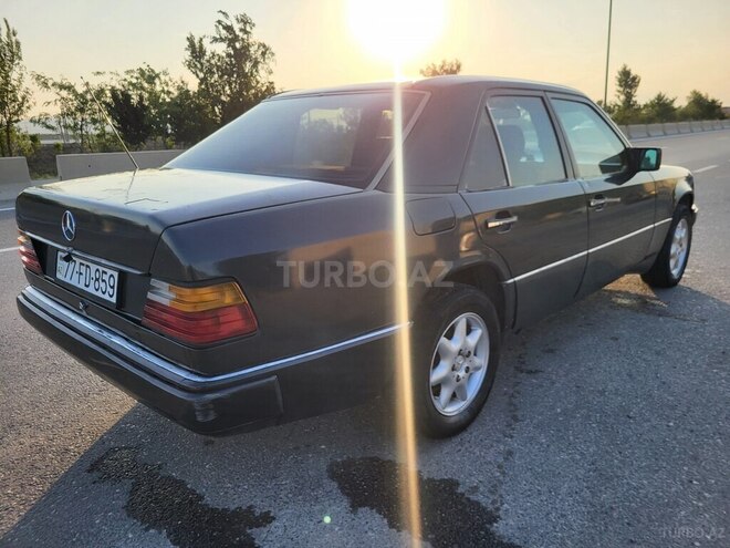 Mercedes E 230 1991, 325,612 km - 2.3 l - Sumqayıt