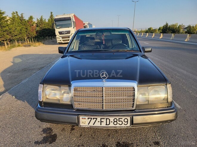 Mercedes E 230 1991, 325,612 km - 2.3 l - Sumqayıt