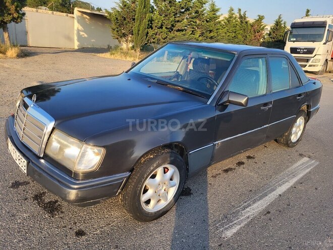 Mercedes E 230 1991, 325,612 km - 2.3 l - Sumqayıt