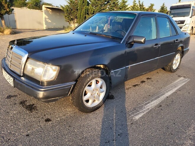 Mercedes E 230 1991, 325,612 km - 2.3 l - Sumqayıt