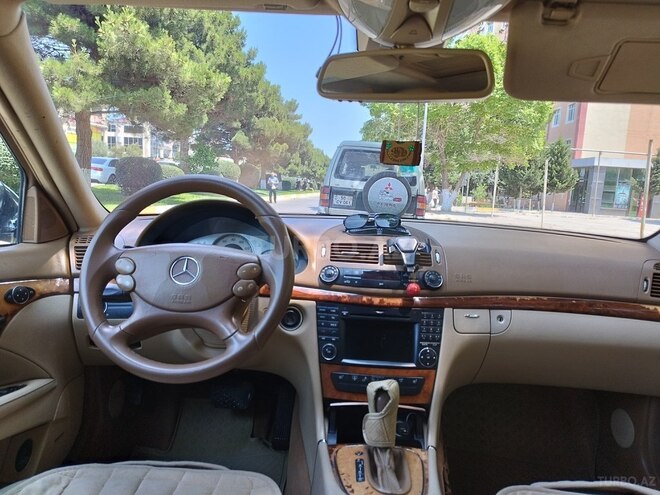 Mercedes E 350 2008, 296,000 km - 3.5 l - Sumqayıt