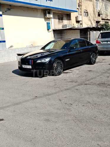 BMW 740 2010, 300,000 km - 3.0 l - Bakı