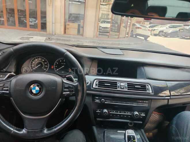 BMW 740 2010, 300,000 km - 3.0 l - Bakı