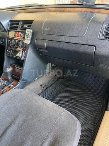 Mercedes C 180 1997, 380,000 km - 1.8 л - Qazax