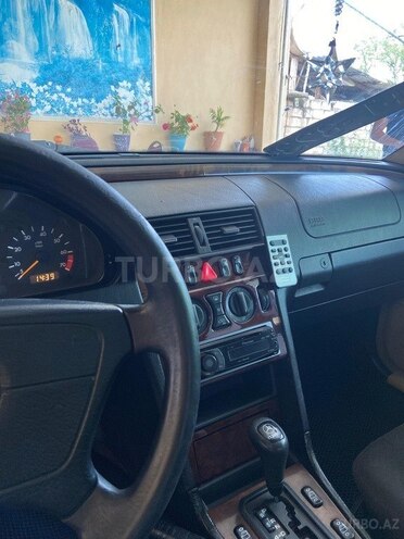 Mercedes C 180 1997, 380,000 km - 1.8 л - Qazax