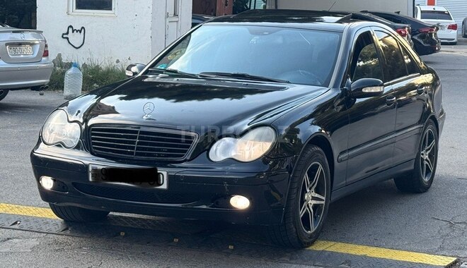Mercedes C 200 2001, 325,555 km - 2.0 l - Bakı