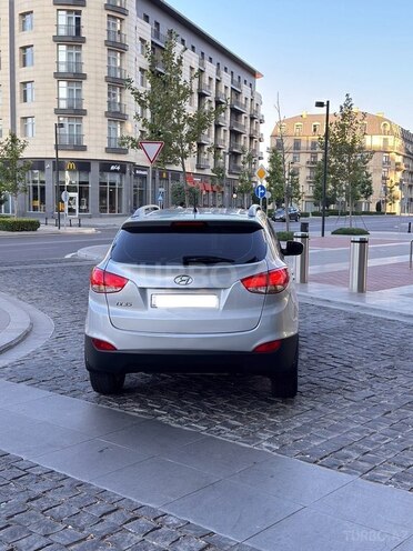Hyundai ix35 2013, 175,000 km - 2.0 l - Bakı
