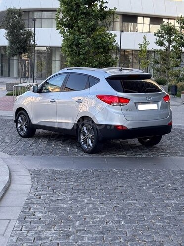 Hyundai ix35 2013, 175,000 km - 2.0 l - Bakı