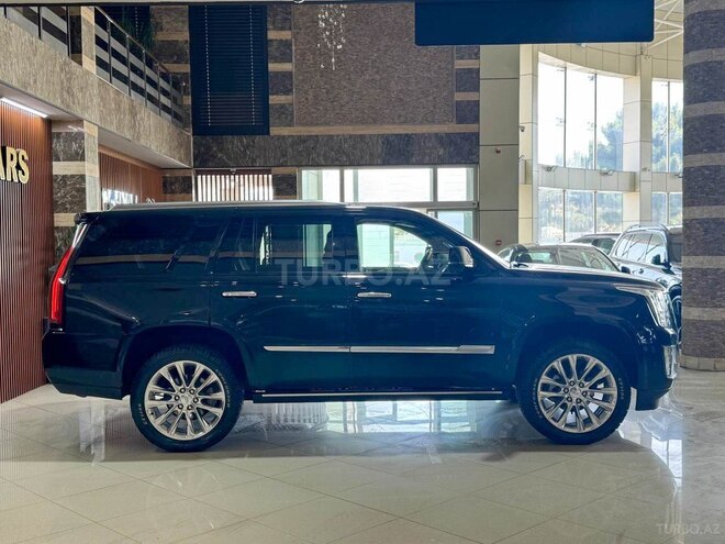 Cadillac Escalade 2018, 40,000 km - 6.2 л - Bakı
