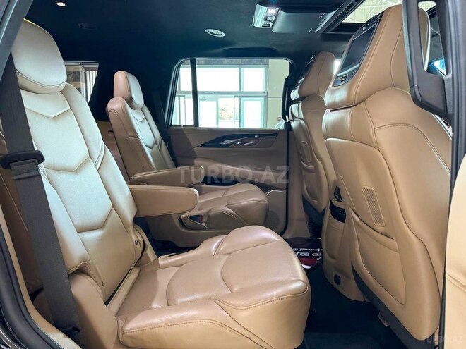 Cadillac Escalade 2018, 40,000 km - 6.2 л - Bakı