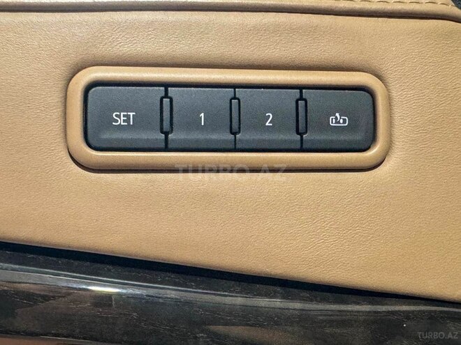Cadillac Escalade 2018, 40,000 km - 6.2 л - Bakı