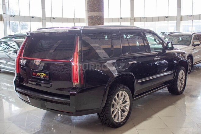 Cadillac Escalade 2018, 40,000 km - 6.2 л - Bakı
