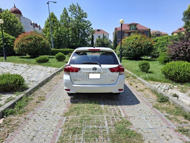 Toyota Corolla Fielder 2017, 97,409 km - 1.5 л - Bakı