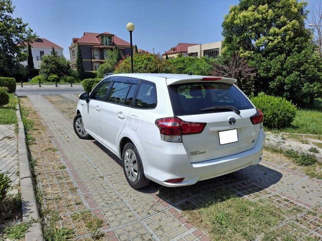 Toyota Corolla Fielder 2017, 97,409 km - 1.5 л - Bakı
