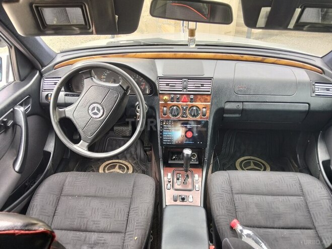 Mercedes C 240 1999, 298,000 km - 2.4 л - Şəmkir