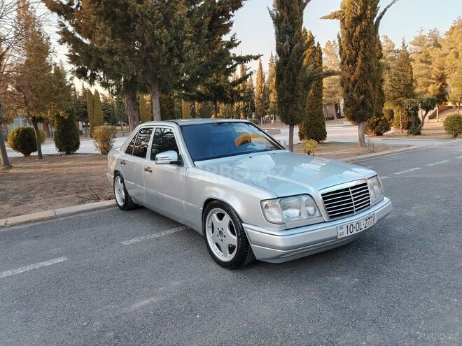 Mercedes E 220 1992, 190,000 km - 2.2 l - Balakən