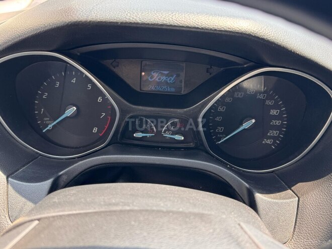 Ford Focus 2013, 243,425 km - 2.0 л - Bakı